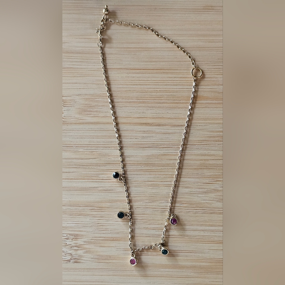 Chic Gold Necklace with Black and Pink Charms